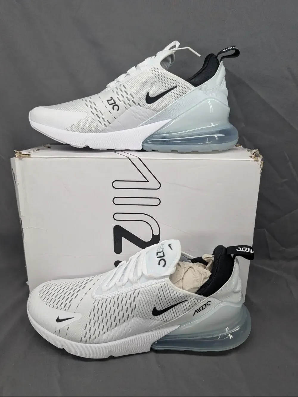 Men’s Size 12 Nike Air Max 270 White Black AH8050-100 New In Box - Picture 2 of 6
